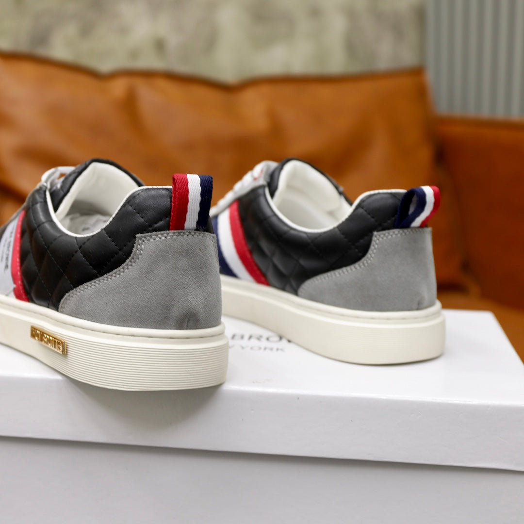 Genuine leather Sneakers