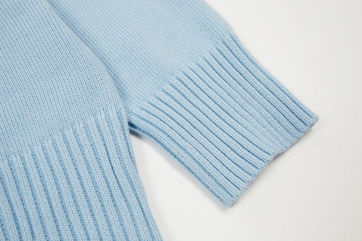 HEART SWEATER BABYBLUE (UNISEX)