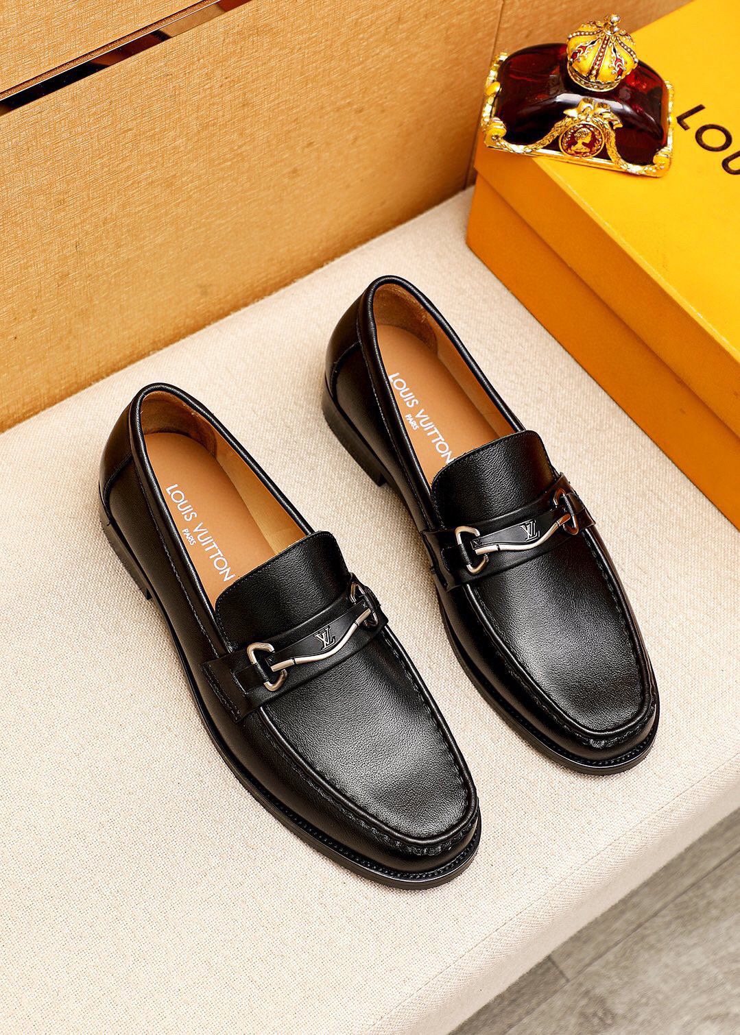 Louis Vuitton Black Leather Hardware Loafers - Composite Outsole